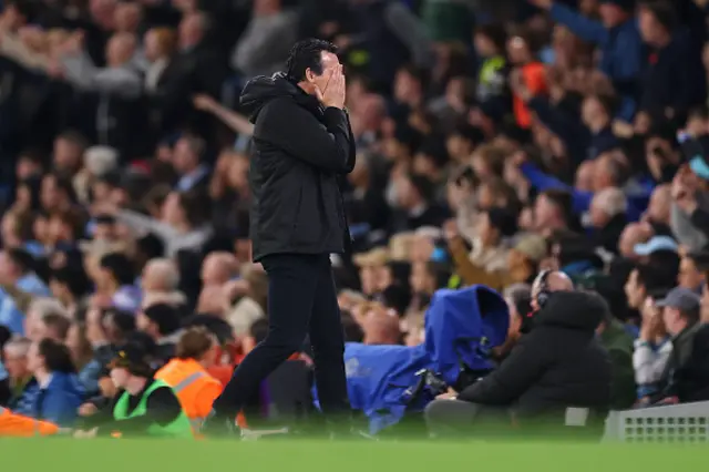 Unai Emery, Manager of Aston Villa, reacts