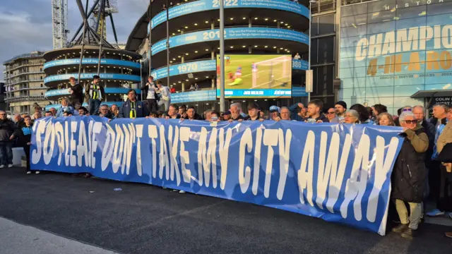 Man City fans' protest