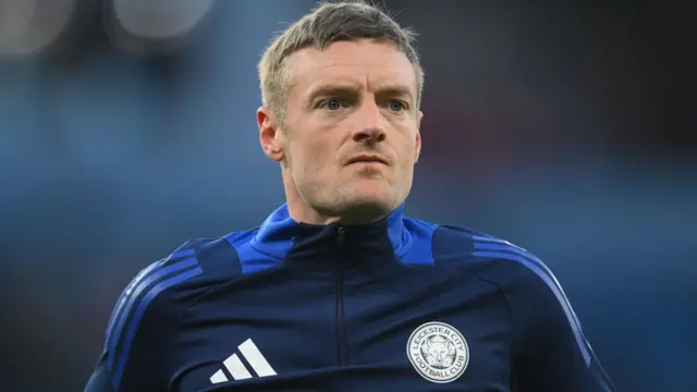 Vardy warming up for Leicester