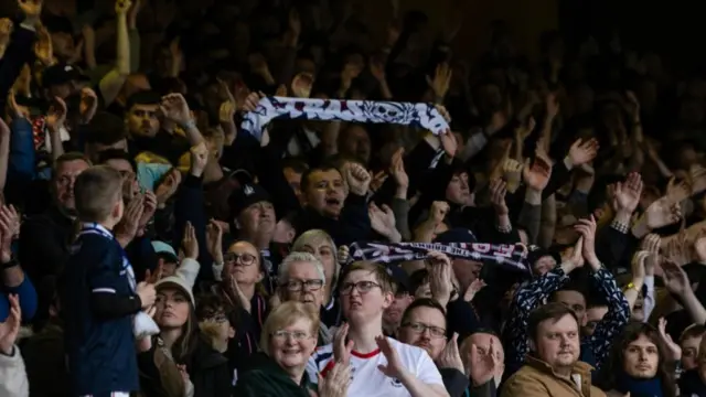 Falkirk fans