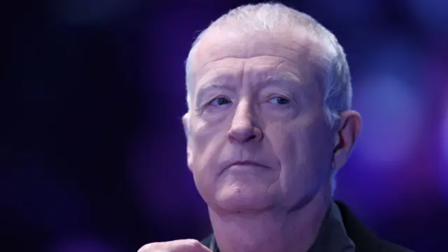 Former snooker player Steve Davis