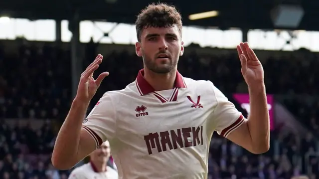 Tom Cannon celebrates scoring for Sheffield United at Burnley