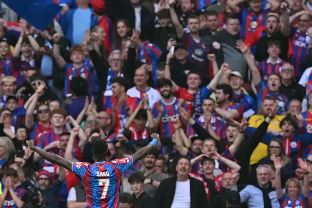 Ismaila Sarr celebrates