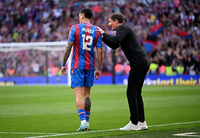 Oliver Glasner, Manager of Crystal Palace, gives instructions
