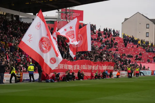 Aberdeen fans are making a racket