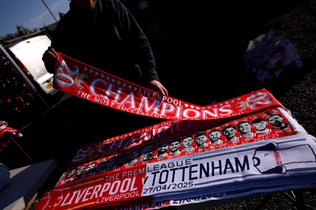 Liverpool Football Club Champions scarfs