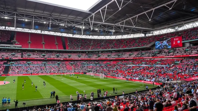 Build-up to FA Cup semi-final at Wembley