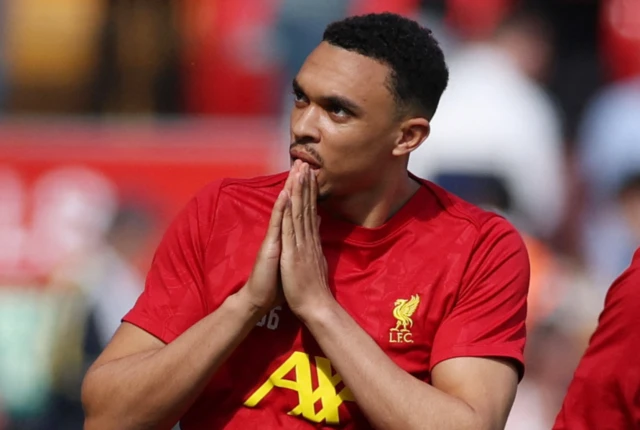 Liverpool's Trent Alexander-Arnold during warm up