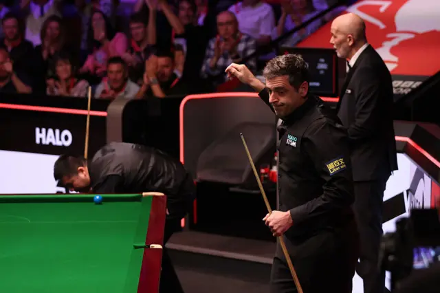 Ronnie O'Sullivan celebrates