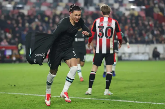 Darwin Nunez celebrates at Brentford