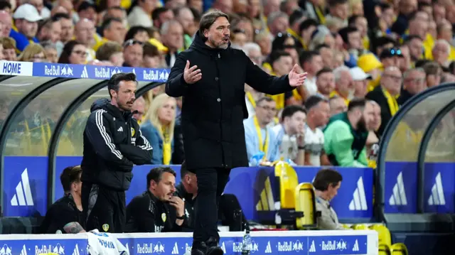 Daniel Farke on the touchline