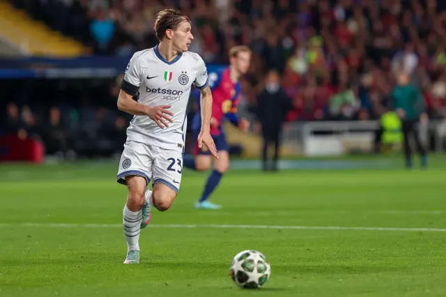 Nicolo Barella of Inter de Milan runs with the ball