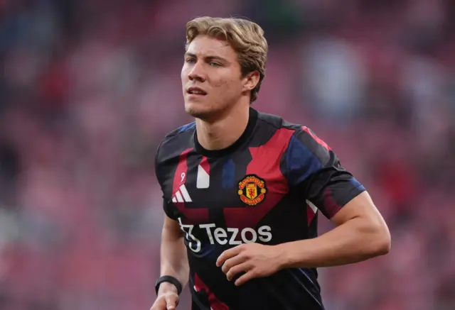 Manchester United's Rasmus Hojlund warms up before the UEFA Europa League semi-final first leg match at San Mames Stadium, Bilbao.