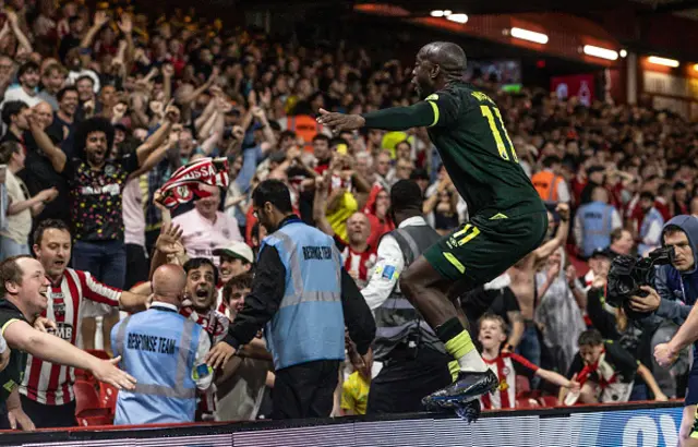Brentford's Yoane Wissa celebrates