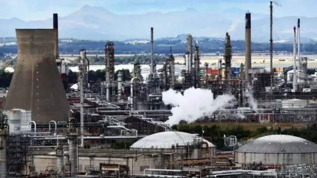 Grangemouth oil refinery