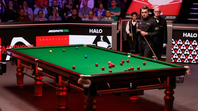 General view of Crucible semi-final
