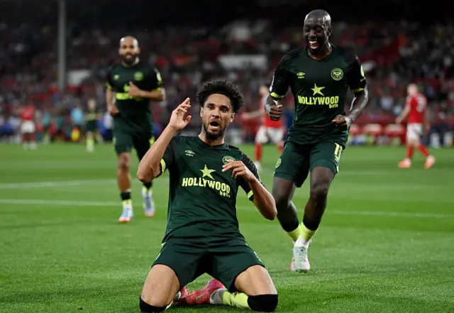 Kevin Schade of Brentford celebrates