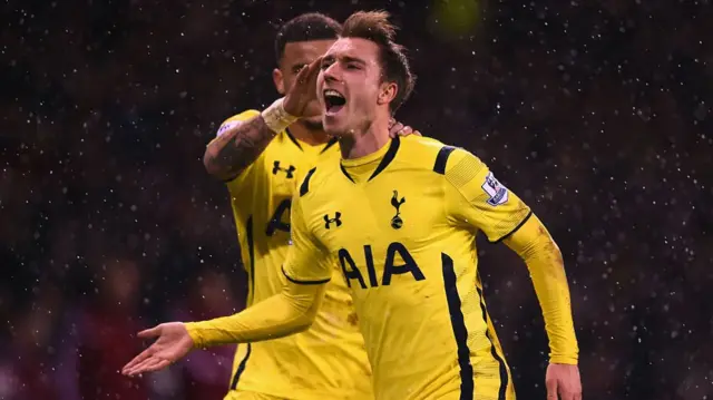 Christian Eriksen celebrates after scoring against Sheffield United