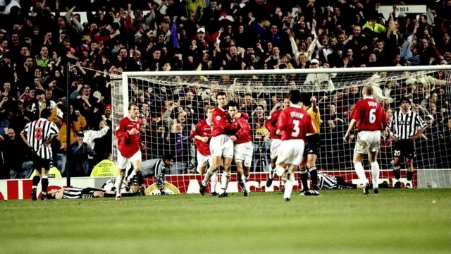 Man United players celebrate against Juventus during 1999 Champions League semi-final