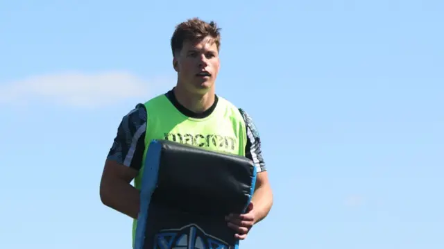 Huw Jones
