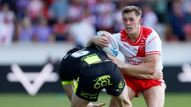 Jack Broadbent in action for Hull KR