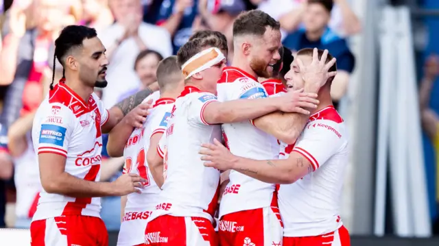Hull KR celebrate v Catalans