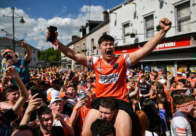Armagh fans