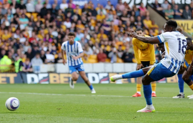 Brighton & Hove Albion's Danny Welbeck scores