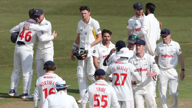 Glamorgan win