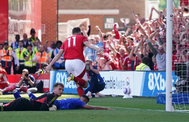Nottingham Forest's Chris Wood (right) celebrates