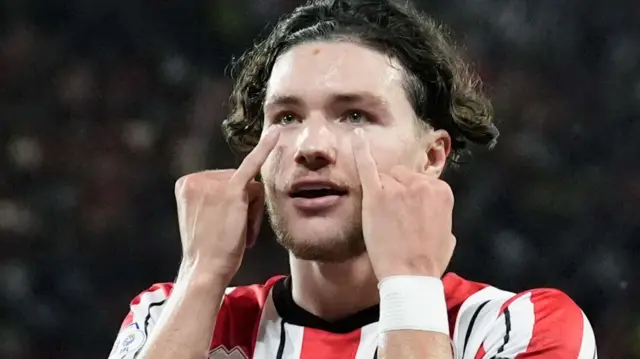 Callum O'Hare celebrates