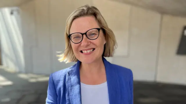 Dr Gillian Wright