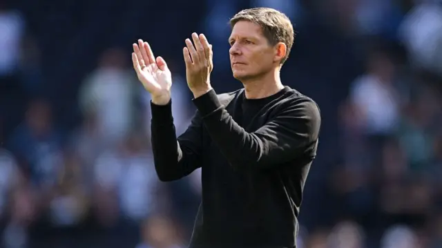 Oliver Glasner, Manager of Crystal Palace, applauds the fans following the team's victory