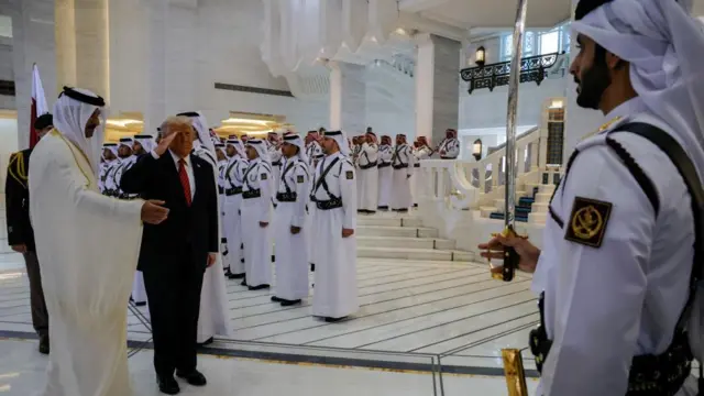 Qatar's guard of honour saluted the US leader at a welcome ceremony. Photo: 14 May 2025