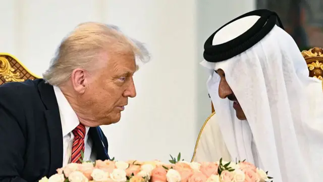 Donald Trump speaks directly to the Emir in Doha