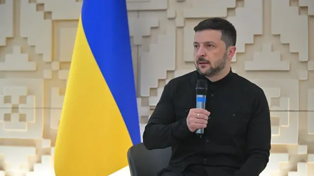 President Zelensky addresses reporters in Ankara