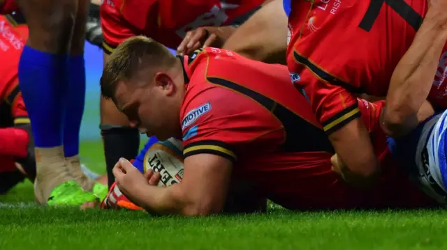 Cardiff's Danny Southworth scores a try