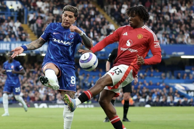 Chelsea's Enzo Fernandez in action with Manchester United's Patrick Dorgu