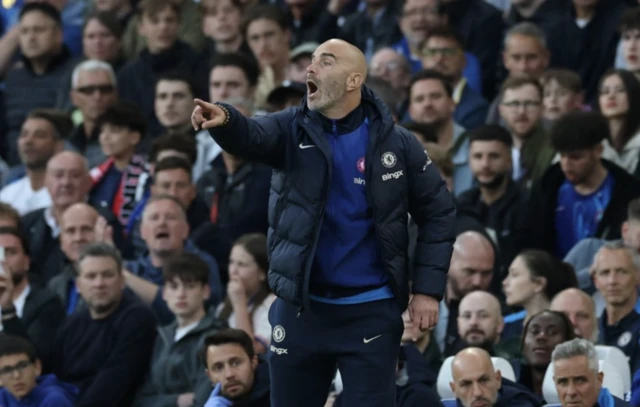 Chelsea manager Enzo Maresca reacts
