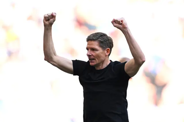 Oliver Glasner celebrates
