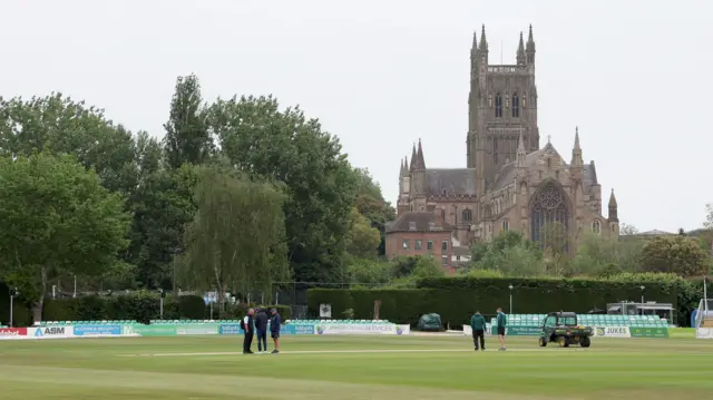 New Road, Worcester