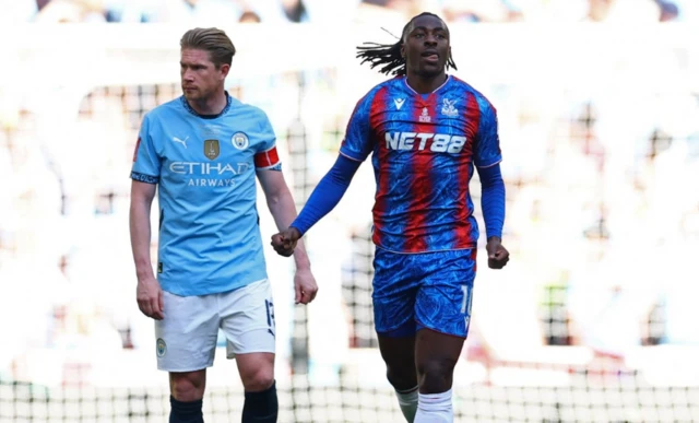Crystal Palace's Eberechi Eze celebrates scoring their first goal