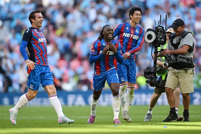 Palace celebrate