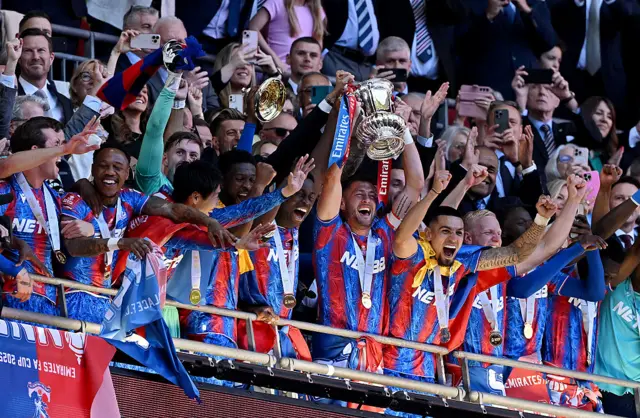 Crystal Palace lift trophy