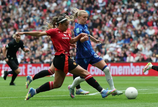 Aggie Beever-Jones battles with Gabby George
