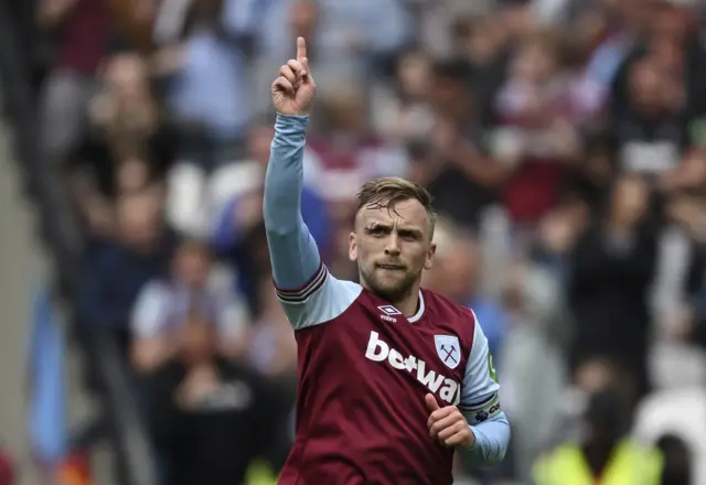West Ham United's Jarrod Bowen celebrates