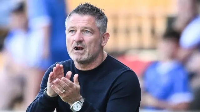 Dundee manager Tony Docherty