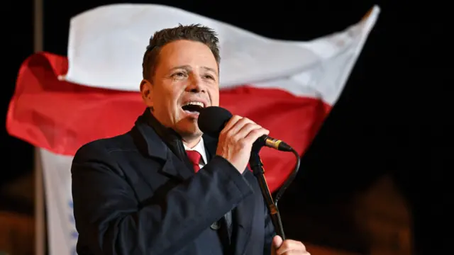 Mayor of Warsaw and Civic Coalition (KO) candidate for the Polish presidential election, Rafal Trzaskowski meets with local residents in Tarnobrzeg, Poland, 18 May 2025