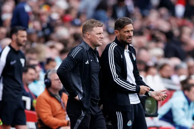 Newcastle manager Eddie Howe and Newcastle assistant manager Jason Tindall react.
