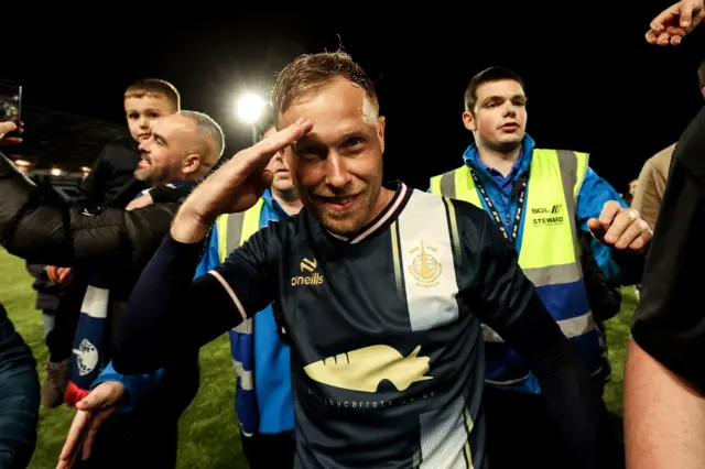Scott Arfield